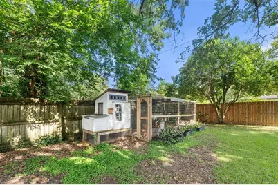 3236 NW 25th Avenue, Gainesville, FL 32605 - Photo 33