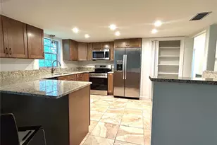 7532 SW 122nd St, Gainesville, FL 32608 - Photo 9