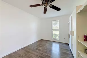 8174 Spring Lake Rd N, Jacksonville, FL 32210 - Photo 13