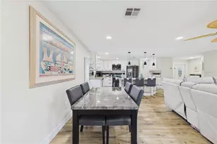 132 Concord Dr NE, Port Charlotte, FL 33952 - Photo 15
