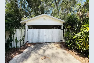 745 NE 10th Avenue, Gainesville, FL 32601 - Photo 29