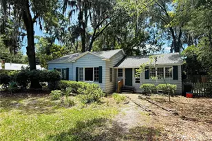 745 NE 10th Ave, Gainesville, FL 32601 - Photo 3