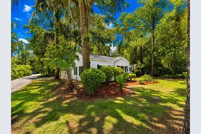 745 NE 10th Avenue, Gainesville, FL 32601 - Photo 3