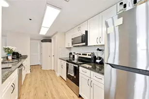 408 W University Ave, Gainesville, FL 32601 - Photo 17