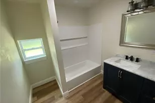 1411 SE 35th St, Gainesville, FL 32609 - Photo 11