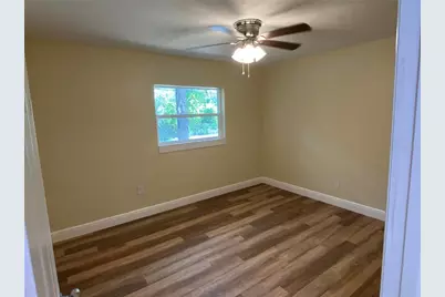 1411 SE 35th St, Gainesville, FL 32609 - Photo 13