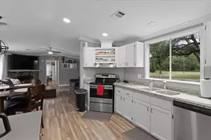 16221 SW 67 Pl, Archer, FL 32618 - Photo 7