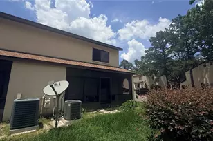 2735 SW 35th Pl, Gainesville, FL 32607 - Photo 31
