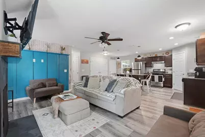 740 NW 8th Street, Gainesville, FL 32601 - Photo 3