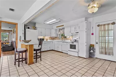 17250 NW 26th Court, Trenton, FL 32693 - Photo 9