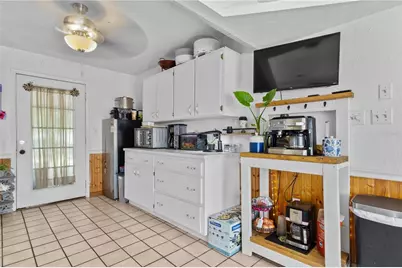 17250 NW 26th Court, Trenton, FL 32693 - Photo 11
