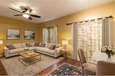 5047 NW 1st Place #92, Gainesville, FL 32607 - Photo 9