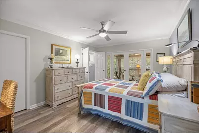 1598 NW 19th Circle, Gainesville, FL 32605 - Photo 17