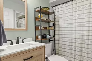 1598 NW 19th Cir, Gainesville, FL 32605 - Photo 25