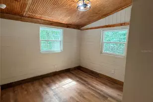 1229 NE 3rd Ave, Gainesville, FL 32641 - Photo 29