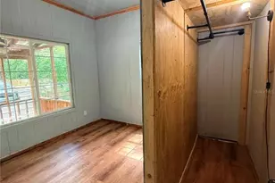 1229 NE 3rd Ave, Gainesville, FL 32641 - Photo 19