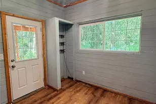 1229 NE 3rd Ave, Gainesville, FL 32641 - Photo 15