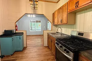 1229 NE 3rd Ave, Gainesville, FL 32641 - Photo 13