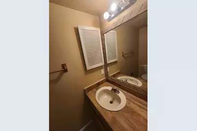 702 SW 70 Terrace #B, Gainesville, FL 32607 - Photo 17