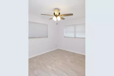 711 NW 19th Avenue, Gainesville, FL 32609 - Photo 7