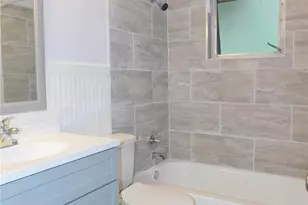 711 NW 19th Ave, Gainesville, FL 32609 - Photo 9