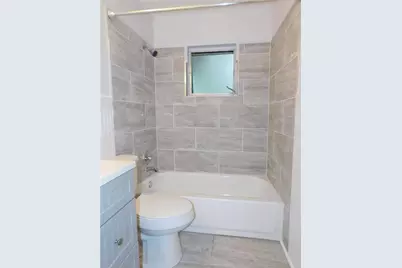 711 NW 19th Avenue, Gainesville, FL 32609 - Photo 11