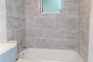 711 NW 19th Ave, Gainesville, FL 32609 - Photo 11