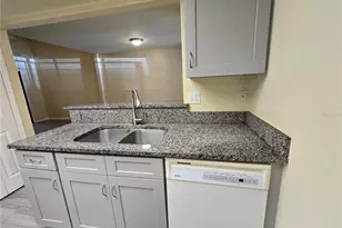 842 SW 55th Terrace, Gainesville, FL 32607 - Photo 11