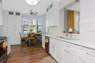 7979 Sailboat Key Blvd S, South Pasadena, FL 33707 - Photo 3