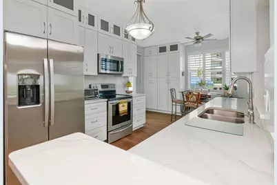 7979 Sailboat Key Boulevard S #101, South Pasadena, FL 33707 - Photo 9
