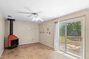 5823 NW 26th St, Gainesville, FL 32653 - Photo 31