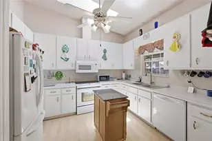 6438 NW 37th Terrace, Gainesville, FL 32653 - Photo 17