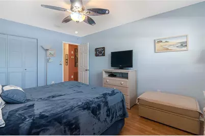 5935 30 Avenue S #206, Gulfport, FL 33707 - Photo 7