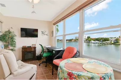 5935 30 Avenue S #206, Gulfport, FL 33707 - Photo 17