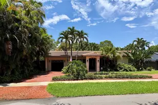14821 Palmetto Palm Ave, Miami Lakes, FL 33014 - Photo 1