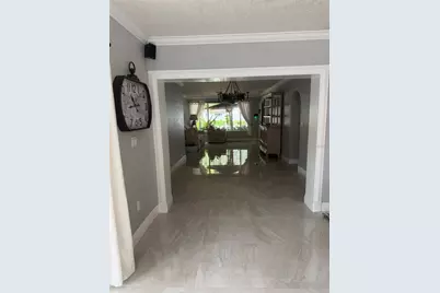 14821 Palmetto Palm Avenue, Miami Lakes, FL 33014 - Photo 25