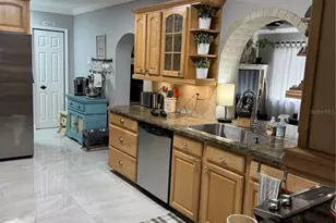 14821 Palmetto Palm Ave, Miami Lakes, FL 33014 - Photo 7