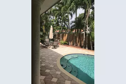 14821 Palmetto Palm Avenue, Miami Lakes, FL 33014 - Photo 29