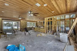 306 SE 256th St, Suwannee, FL 32692 - Photo 7
