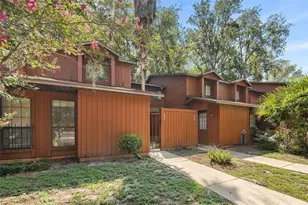 825 SW 55th Terrace, Gainesville, FL 32607 - Photo 3