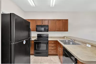 2927 SW 35th Place #115, Gainesville, FL 32608 - Photo 3