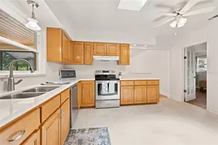 1911 NW 22nd Dr, Gainesville, FL 32605 - Photo 29