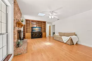 1911 NW 22nd Dr, Gainesville, FL 32605 - Photo 31
