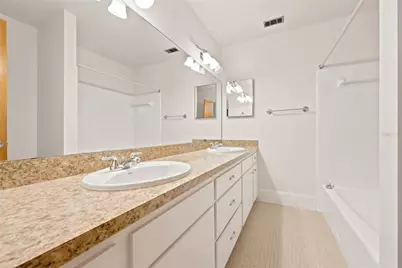 1911 NW 22nd Drive, Gainesville, FL 32605 - Photo 17
