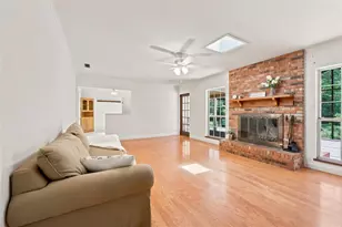 1911 NW 22nd Dr, Gainesville, FL 32605 - Photo 33