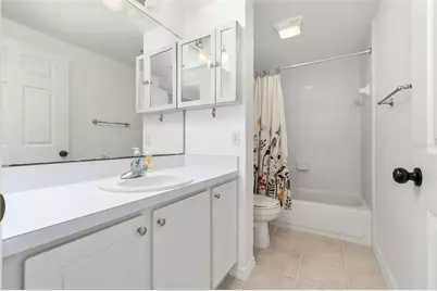 9124 SW 51st Road #302, Gainesville, FL 32608 - Photo 19
