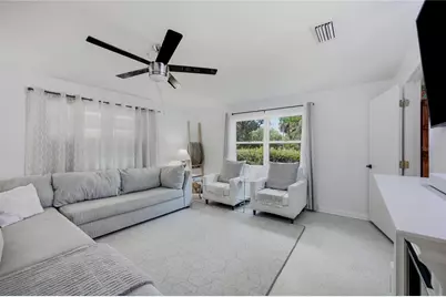4204 NW 19th Place, Gainesville, FL 32605 - Photo 9