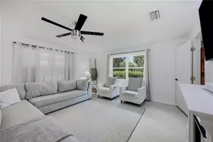 4204 NW 19th Pl, Gainesville, FL 32605 - Photo 9