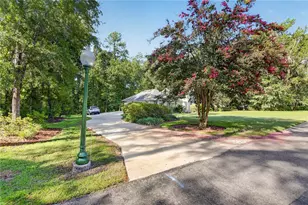 11415 NW 10th Ln, Gainesville, FL 32606 - Photo 9