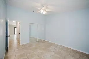 3915 NW 7th Pl, Gainesville, FL 32607 - Photo 13
